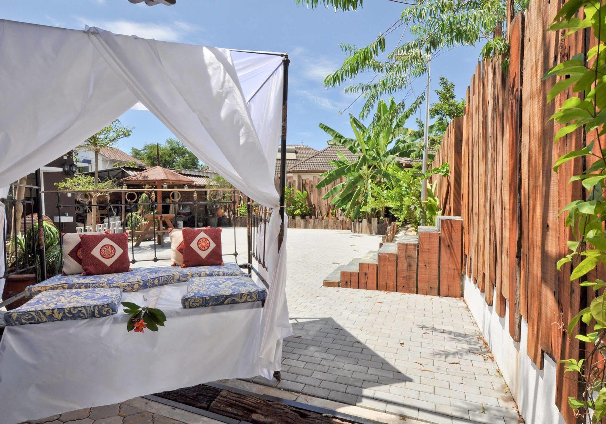 Npf Bali Villa Ипох Екстериор снимка